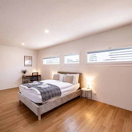 Apartment Stockhorn Loft - Central, Free Parking, Private Steffisburg