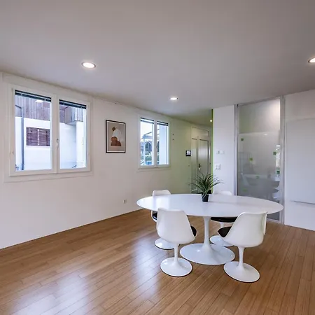 Stockhorn Loft - Central, Free Parking, Private