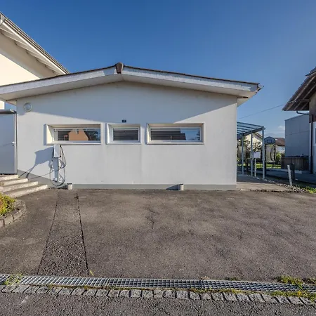 Apartamento Stockhorn Loft - Central, Free Parking, Private Steffisburg