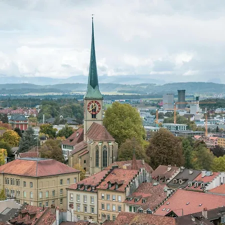 Stockhorn Loft - Central, Free Parking, Private Apartment *