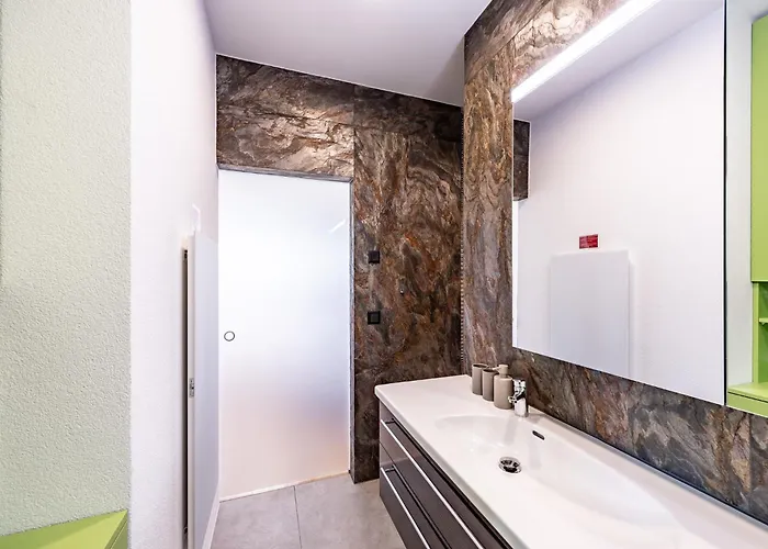 Apartman Stockhorn Loft - Central, Free Parking, Private *