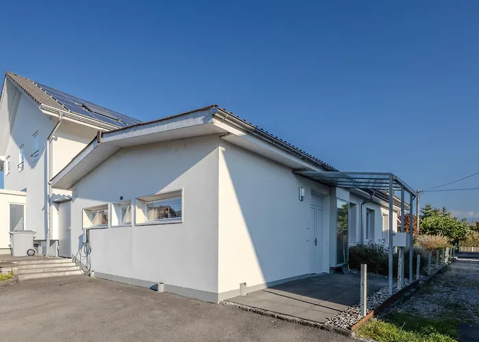 Stockhorn Loft - Central, Free Parking, Private *
